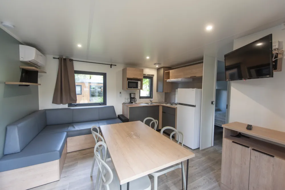 Accommodation - Mobil-Home Violette +++ 3 Chambres - Camping Le Pré des Moines