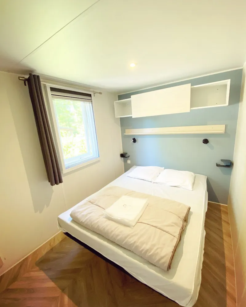 Mobil-Home Sesame +++ 4 Chambres.