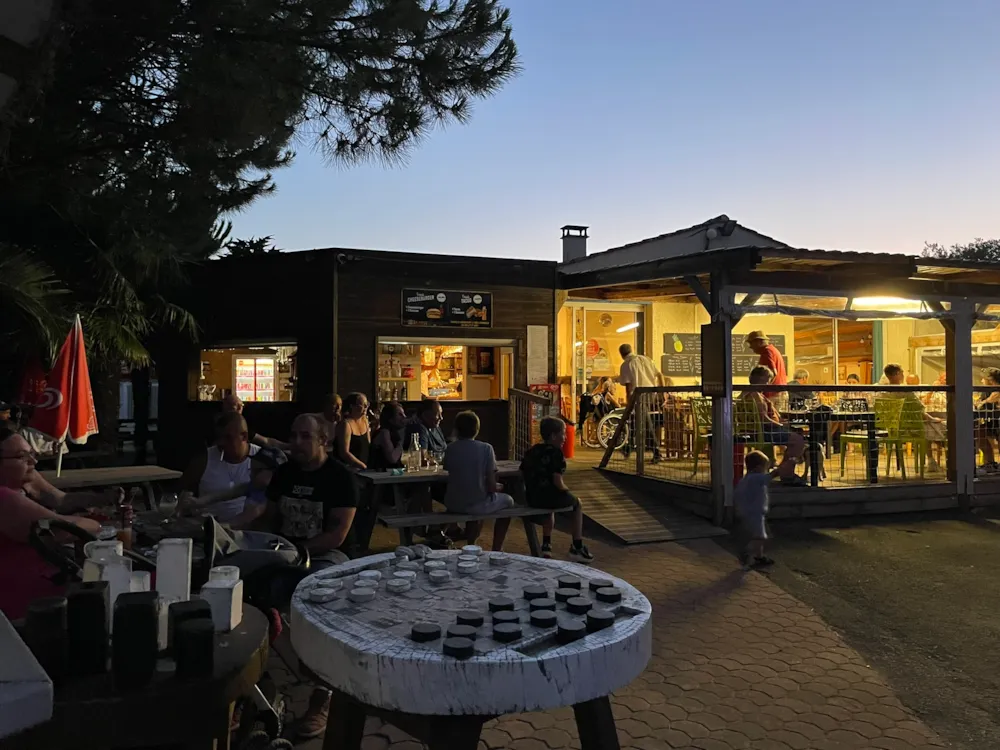 Camping Aqua 3 Masses