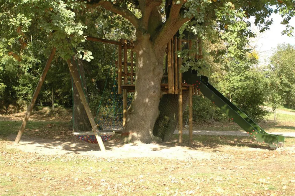 Camping Château de Bouafles