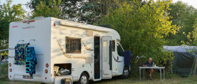 Camping package (pitch, 2 people, 1 vehicle)