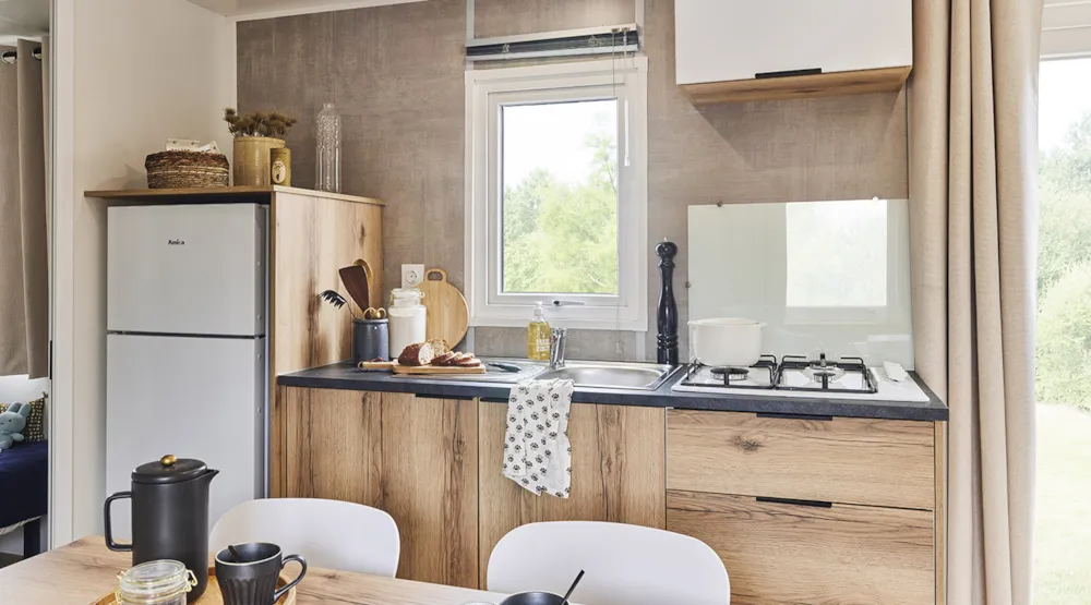 Location - Mobil Home Welcome 3 Ch - 6 Pers  31M² - Tv  : Arrivée Le Dimanche - Camping Des Familles