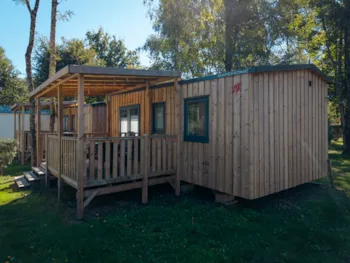 Mietunterkunft - Surfer-Lodge 2 Schlafzimmer – 24 M² – Tv + Clim - Camping Des Familles