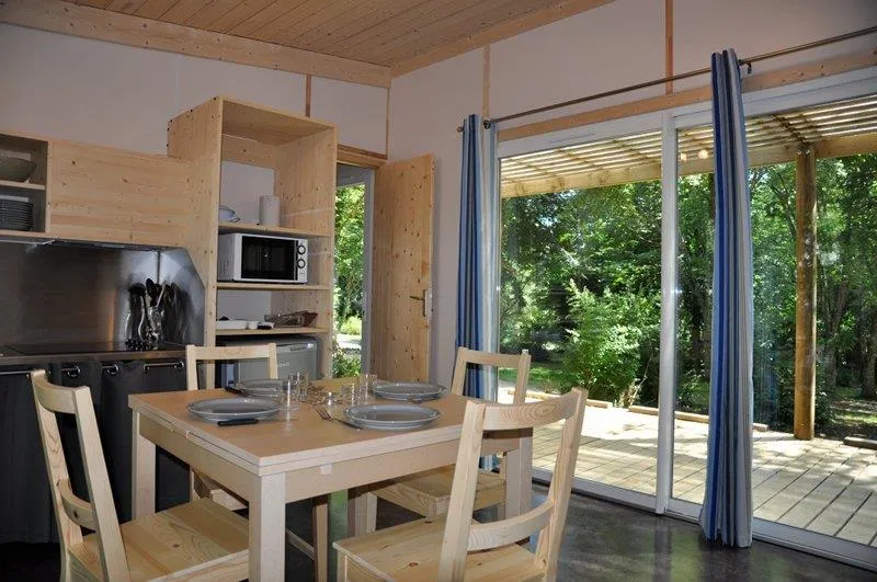 Chalet Lac Confort 43 M² - Adapté Aux Personnes À Mobilité Réduite - 2 Chambres
