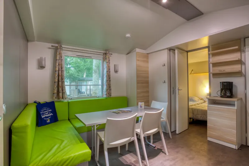 Mobil-Home Standard 30M² Trémolat - 3 Chambres + Terrasse Semi-Couverte