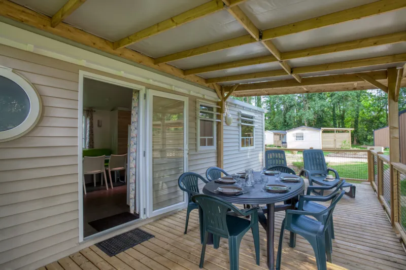 Mobil-Home Standard 30M² Trémolat - 3 Chambres + Terrasse Semi-Couverte