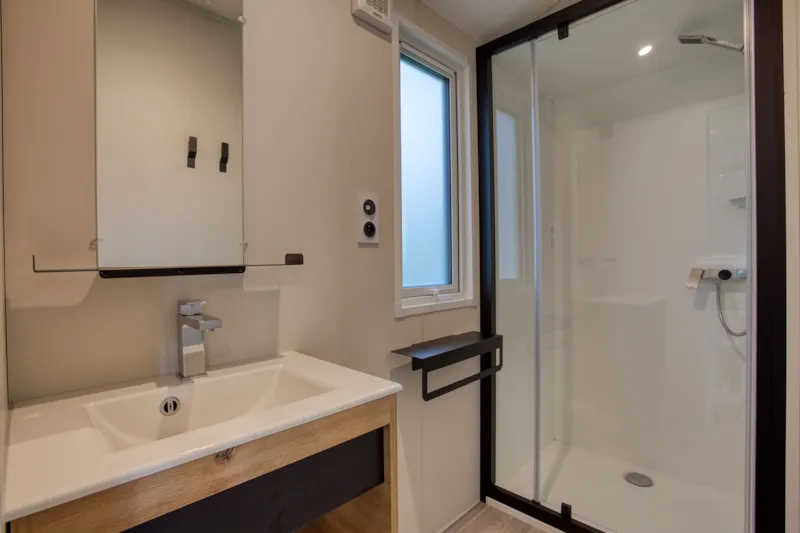 Mobil-Home Premium 33M² Bali - 2 Chambres + Terrasse Couverte+Lv+Tv+Clim