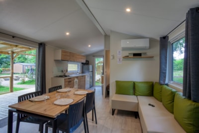 Premium Mobile Home 33m² Bali - 2 bedrooms + Covered terrace + Dishwasher + TV + Air conditioning