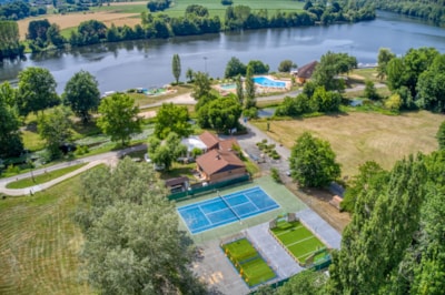 Flower Camping LES BERGES DE LA DORDOGNE