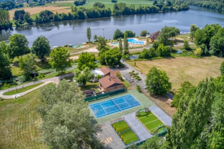 Flower Camping LES BERGES DE LA DORDOGNE