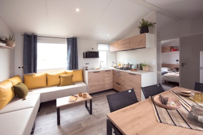 Premium Aëla mobile home, 40 m² - 4 bedrooms - 2 bathrooms + Covered terrace + Air conditioning + TV + Dishwasher