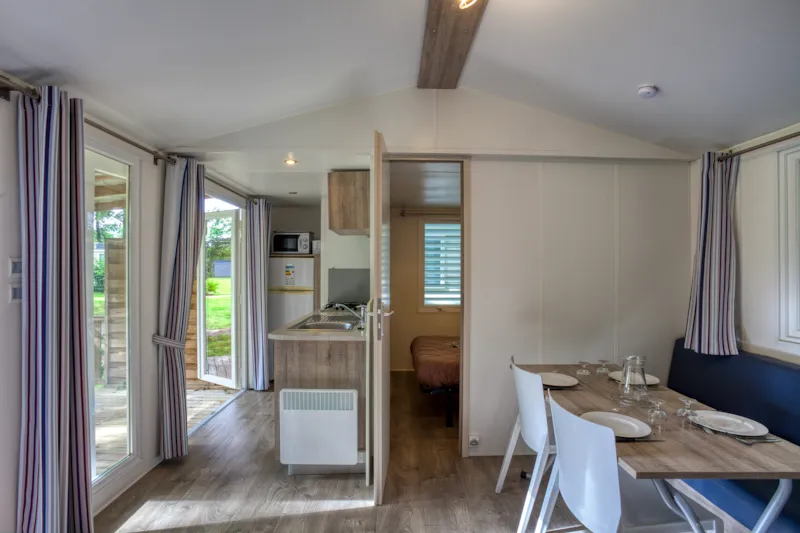 Mobil-Home Confort 32M² Malaga - 3 Chambres + Terrasse Couverte, Clim, Tv, Lave-Vaisselle