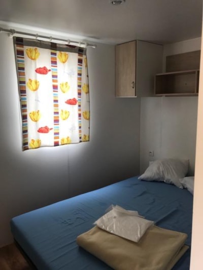 Mobile-home Medium