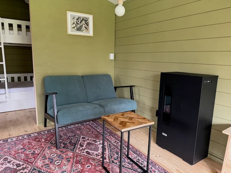Cabane En Bois La Mesange