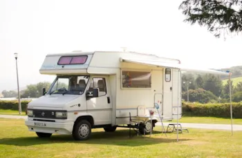 Stellplatz - Stellplatz Large - Tencreek Holiday Park