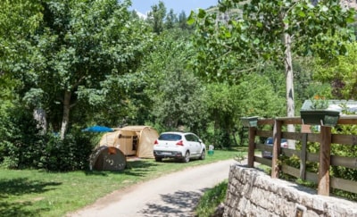 Nature Package Pitch: car + tent/caravan or camping-car