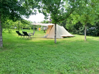 Camping naturiste Le Champ de Guiral