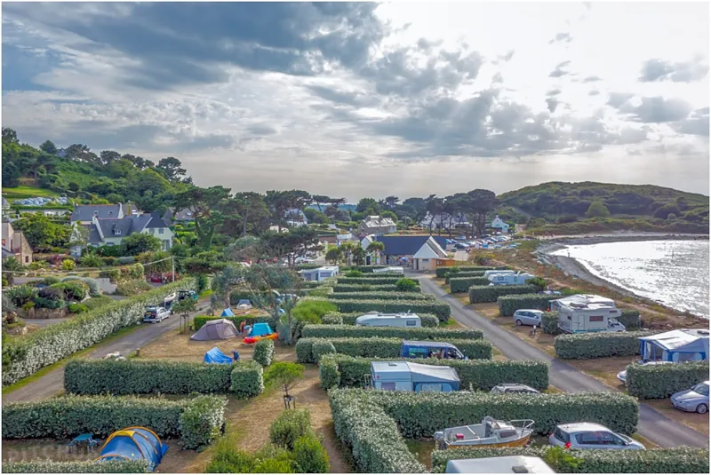 Forfait Confort : Emplacement + Véhicule + Électricité