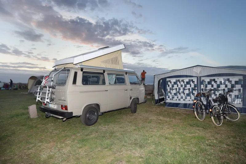 Forfait Bord De Mer : Emplacement + Véhicule + Électricité
