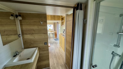TINY HOUSE - 2 Bedrooms — 9