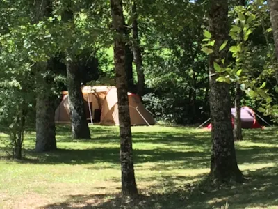 Camping Domaine La Plage du Garoustel - Auvergne-Rhône-Alpes