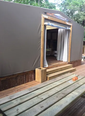 Huuraccommodatie(s) - Stacaravan Tente Maori - Lépisme - Lodging le Lac