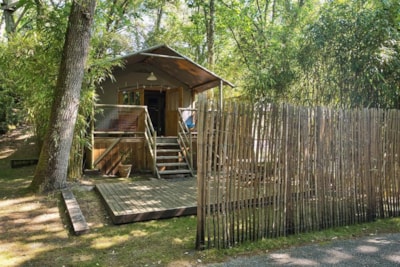 WOODEN BUNGALODGE 35m² - Loche