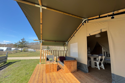 Safari tent for 5 people