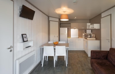 35m² HÔTELIER CHALET - 2 bedrooms and 2 bathrooms