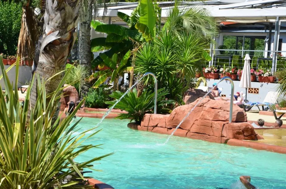 Camping  L'Oasis Palavasienne et Eden camping