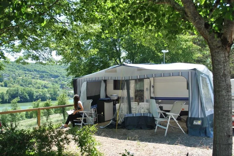 Forfait Confort (1 Tente, Caravane Ou Camping-Car / 1 Voiture / Électricité )