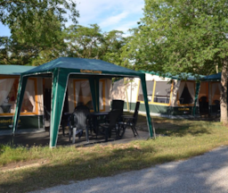 Location - Tente Causse Standard 23M² (2 Chambres) + Terrasse  (Sans Sanitaires) - Flower Camping du Lac du Causse