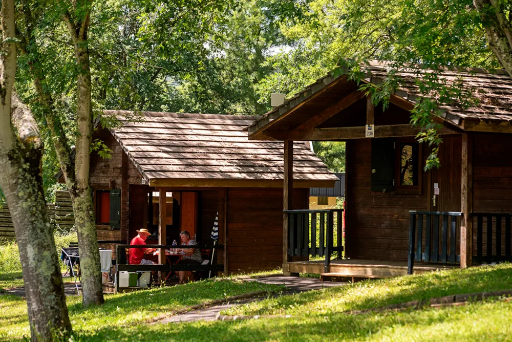 Accommodation - Wooden Ecolodge Standard 1 Bedroom 12 À 17M² (Without Toilet Blocks) - Flower Camping du Lac du Causse