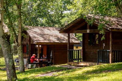 Standard wooden ecolodge 12 to 17m² (1 bedroom) + 4m² covered terrace (without bathroom facilities)