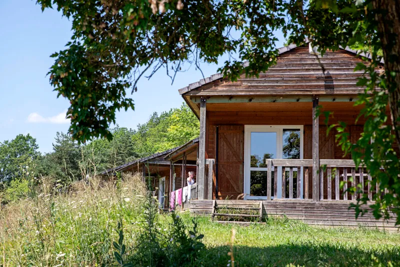 Chalet Confort 26M² (2 Chambres) + Terrasse Couverte 6M² Vue Sur Le Lac