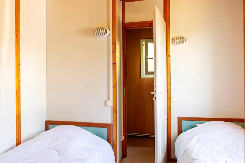 Chalet Confort 26M² (2 Chambres)  + Terrasse Couverte 6M²