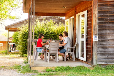 Comfort Chalet 26m² (2 bedrooms) + covered terrace 6m²