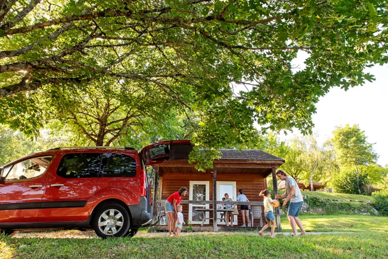 Chalet Confort 26M² (2 Chambres)  + Terrasse Couverte 6M²