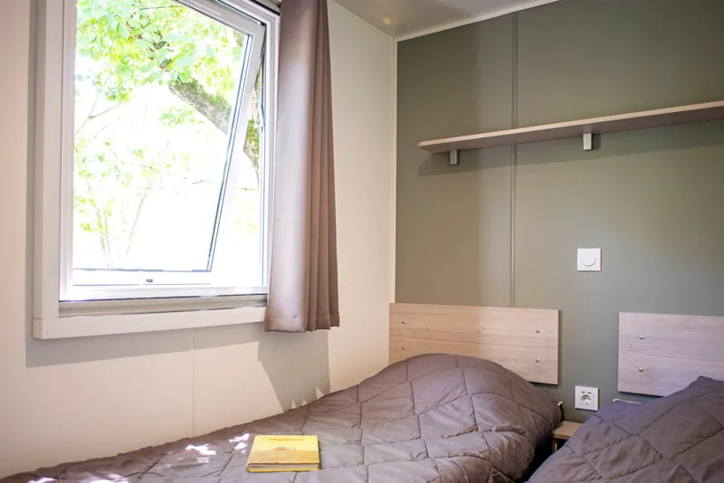 Mobil-Home Confort 35 M² (3 Chambres) + Lv + Tv + Terrasse Semi-Couverte 6M²