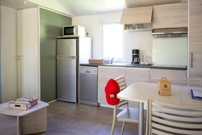 Mobile home Comfort 35 m² (3 bedrooms) + Half-covered terrace 6m²