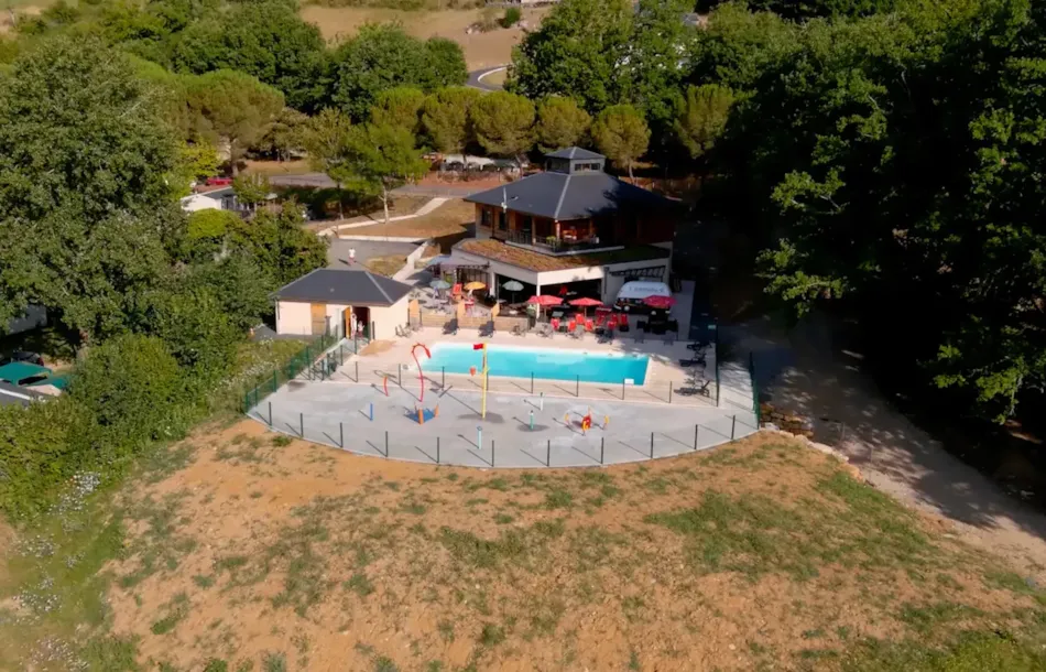 Flower Camping du Lac du Causse