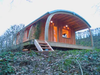 Location - Eco-Cabane En Bois - Camping Val Vert en Berry