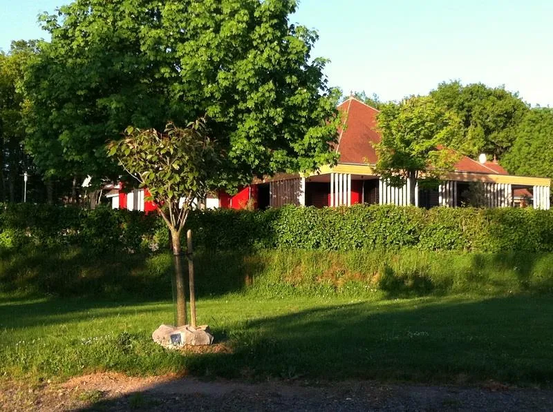 Flower Camping Val Vert en Berry