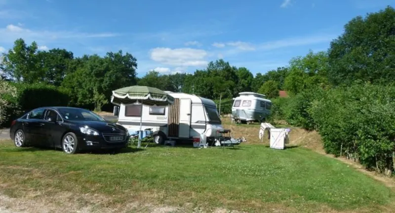 Forfait Nature (Emplacement + Tente Ou Caravane Ou Voiture) Sans Électricité