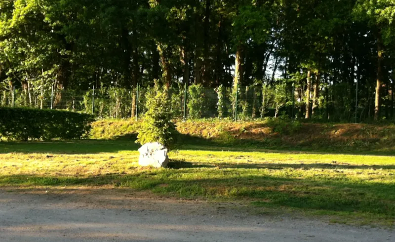 Forfait Nature (Emplacement + Tente Ou Caravane Ou Voiture) Sans Électricité