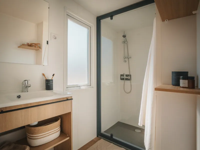 Mobil-Home Premium - 2 Chambres + Terrasse + Lv