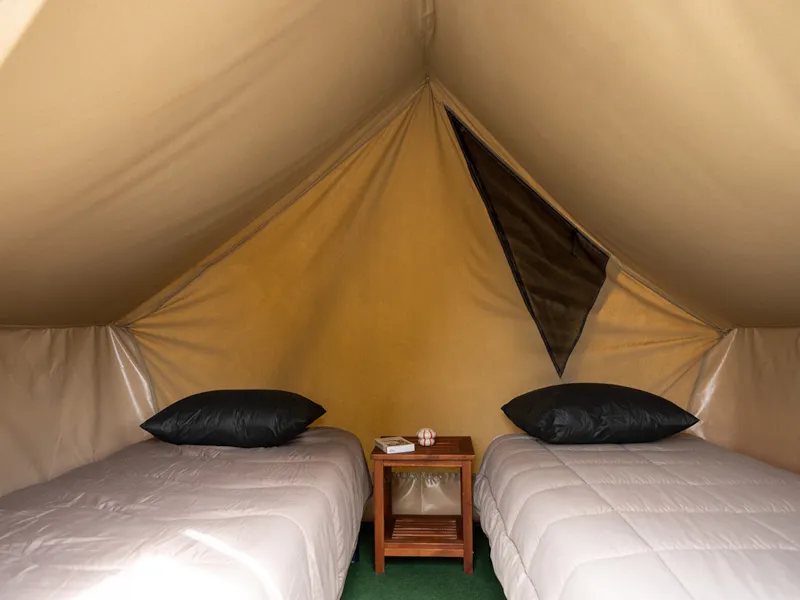 Tente Lodge Standard - 1 Chambre - Sans Sanitaires + Terrasse