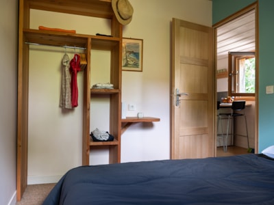 Cabane Confort vue sur Indre - 25m² - 1 bedroom + covered terrace + TV