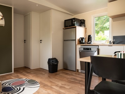 Premium Mobile Home - 2 bedrooms + A/C +Terrace + Dishwasher