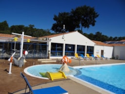 Camping L'Albizia - image n°12 - Roulottes